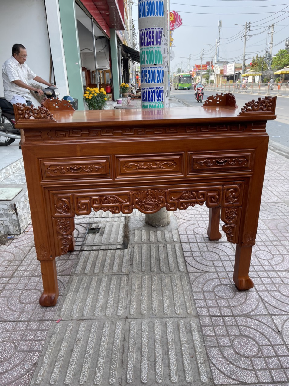 BÀN THỜ GIA TIÊN 1 TẦNG GỖ GÕ ĐỎ VH03